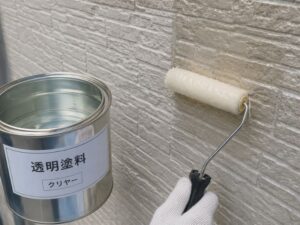 クリヤー塗料で外壁塗装
